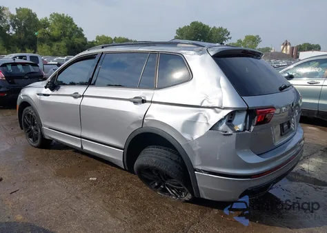 2022 Volkswagen Tiguan 2.0T Se R-Line Black from USA, damaged, VIN 3VV8B7AX0NM011443